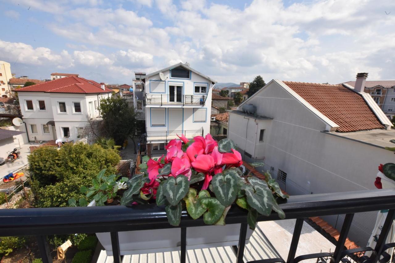 Kultura Hostel Shkoder Luaran gambar
