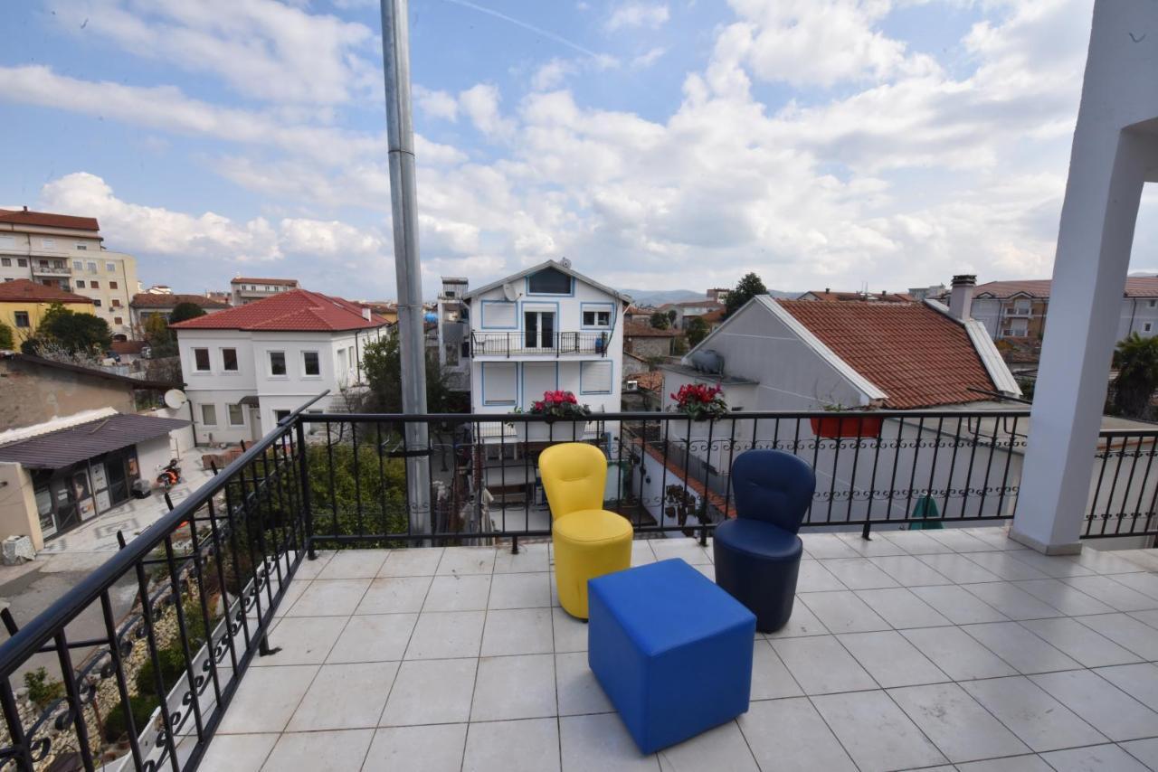 Kultura Hostel Shkoder Luaran gambar
