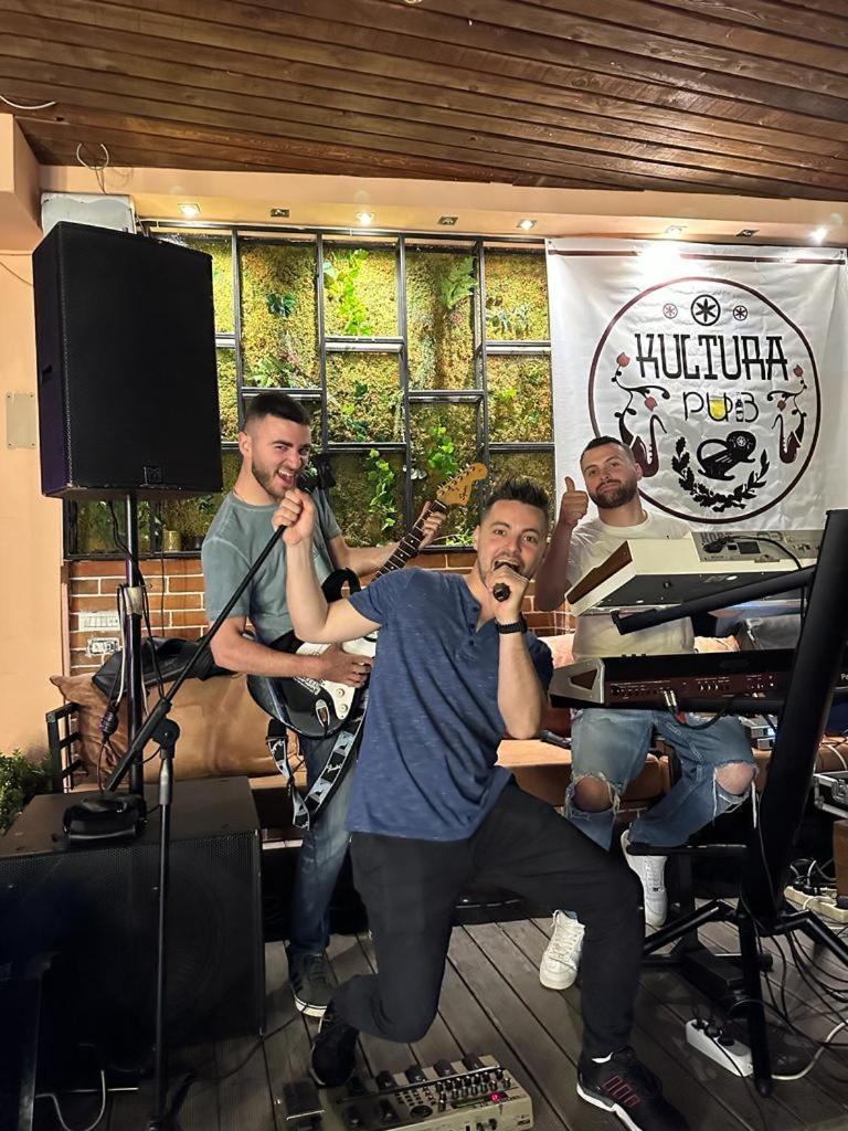 Kultura Hostel Shkoder Luaran gambar