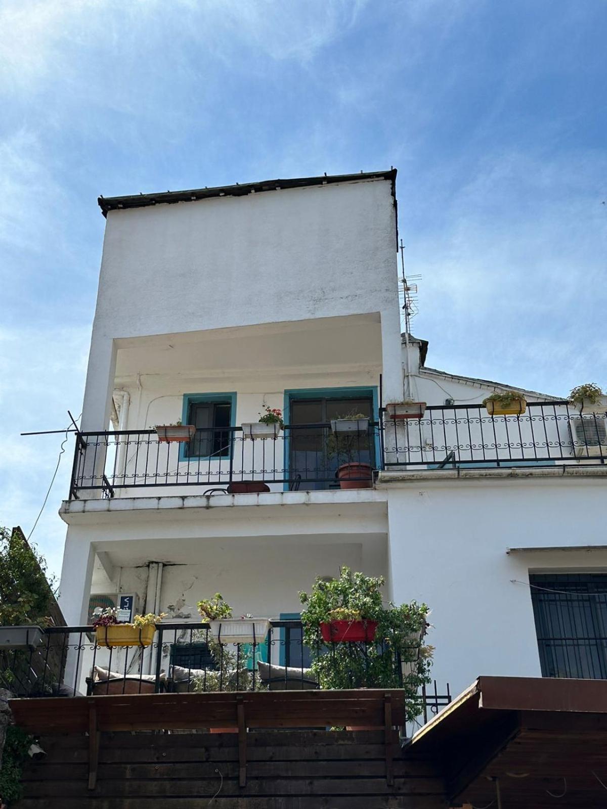 Kultura Hostel Shkoder Luaran gambar